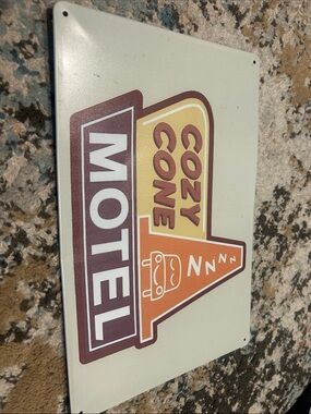 Cozy Cone Motel Retro Metal Sign - Cream, Orange, Yellow, Brown